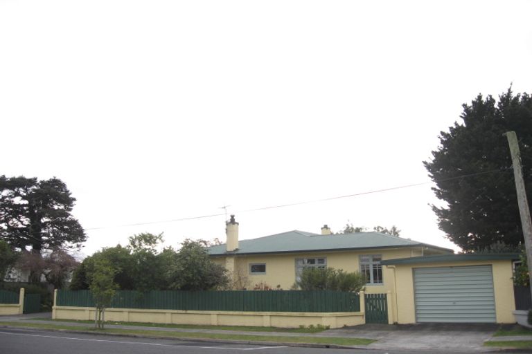 Photo of property in 305 Knight Street, Hastings, 4122