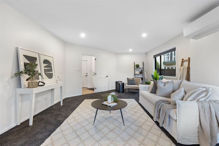 Photo of property in 52b Mcfaddens Road, St Albans, Christchurch, 8052