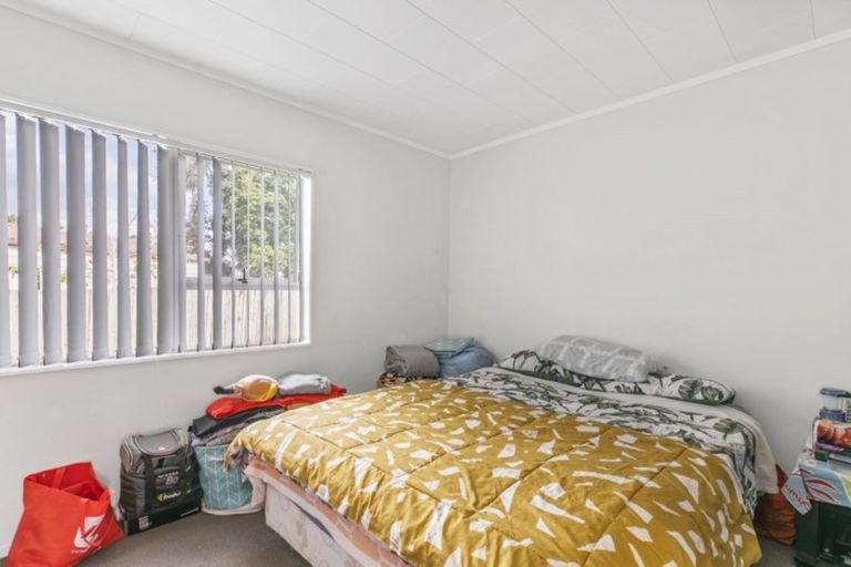 Photo of property in 4 Chantal Place, Red Hill, Papakura, 2110