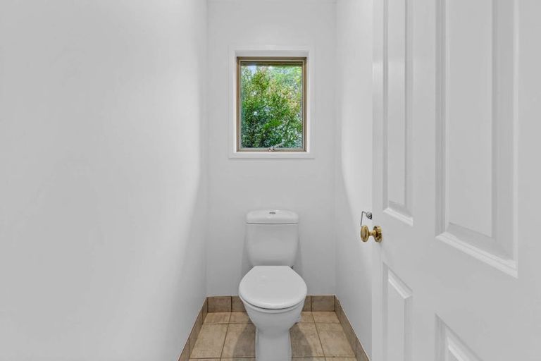 Photo of property in 1175 South Head Road, South Head, Helensville, 0874