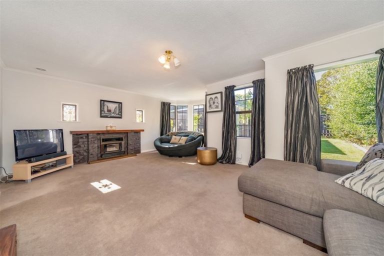 Photo of property in 4 Kellow Street, Wallaceville, Upper Hutt, 5018