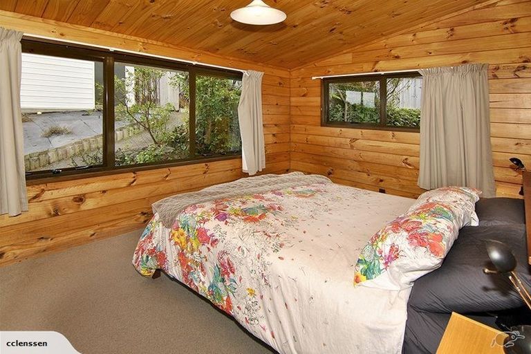 Photo of property in 60 Nalanda Crescent, Broadmeadows, Wellington, 6035