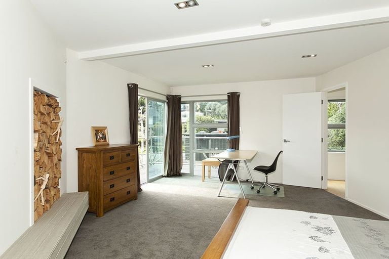 Photo of property in 78 Beach Road, Castor Bay, Auckland, 0620