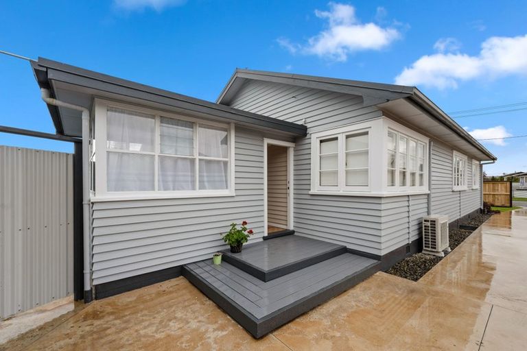 Photo of property in 12 Isobel Street, Fairy Springs, Rotorua, 3015