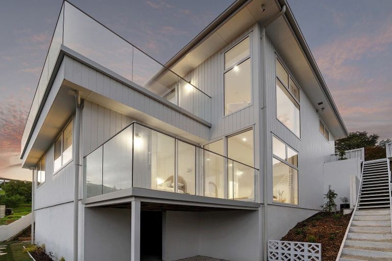 Photo of property in 89f Taylors Mistake Road, Scarborough, Christchurch, 8081