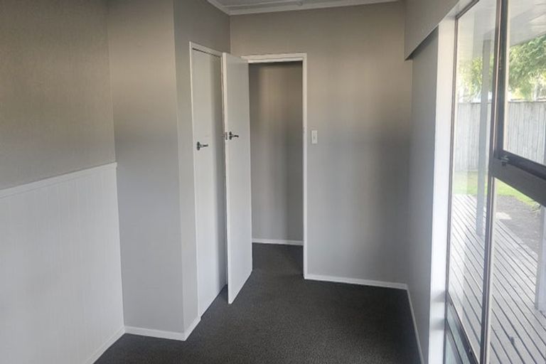 Photo of property in 43 Ngatai Road, Otumoetai, Tauranga, 3110