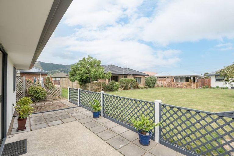 Photo of property in 8 The Drive, Richmond, 7020