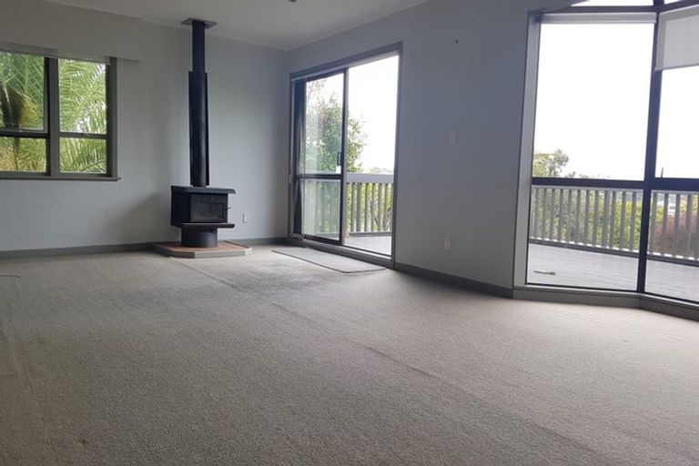 Photo of property in 14 Bruce Road, Glenfield, Auckland, 0629