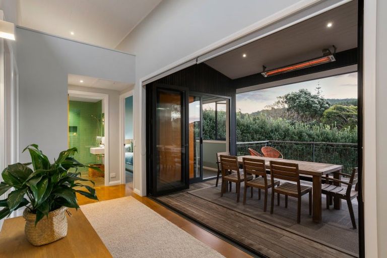 Photo of property in 200 Onemana Drive, Onemana, Whangamata, 3691