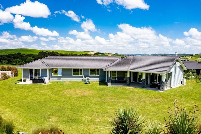 Photo of property in 18 Woodleigh Lane, Mangawhai, 0573