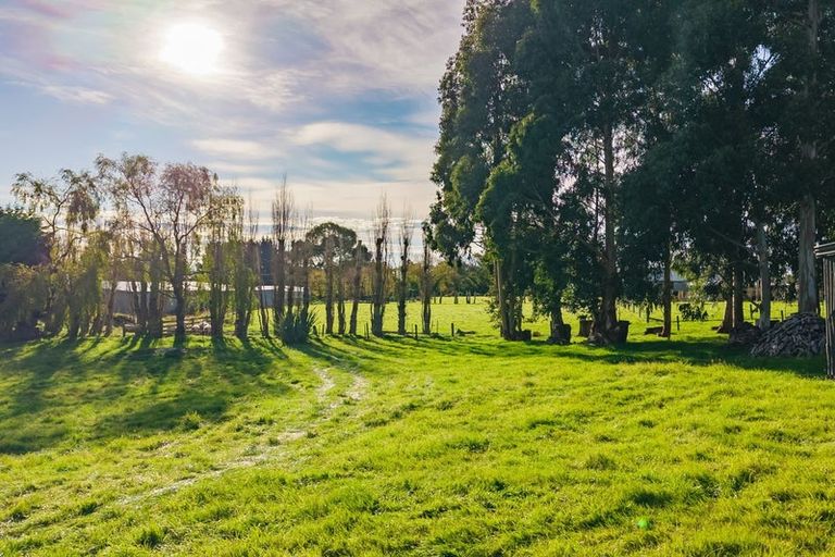 Photo of property in 15 Pembroke Street, Waimate, 7980