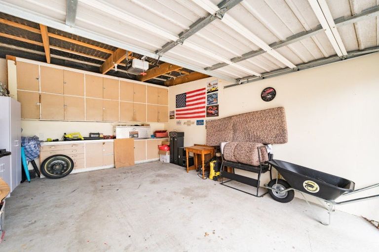 Photo of property in 3 Lena Place, Foxton, 4814