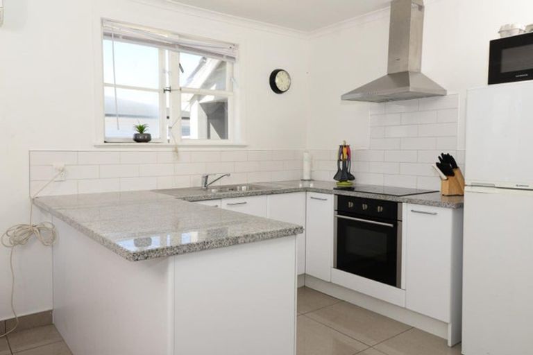 Photo of property in 75 Massey Street, Frankton, Hamilton, 3204