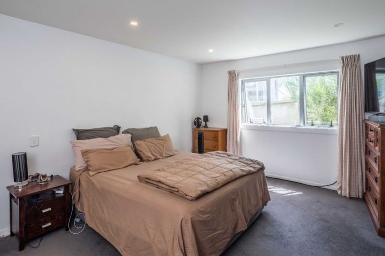 Photo of property in 165 Townsend Road, Miramar, Wellington, 6022