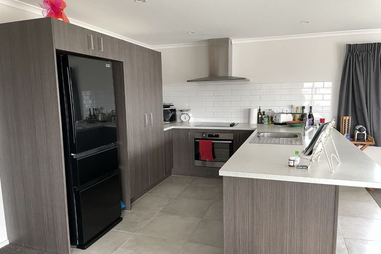 Photo of property in 32 Varsity Heights, Fitzherbert, Palmerston North, 4410