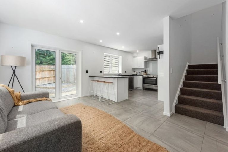 Photo of property in 34b Birch Terrace, Birchville, Upper Hutt, 5018
