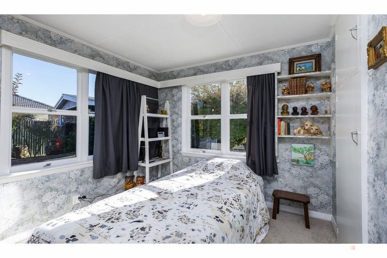 Photo of property in 15 Rugby Street, Waimate, 7924