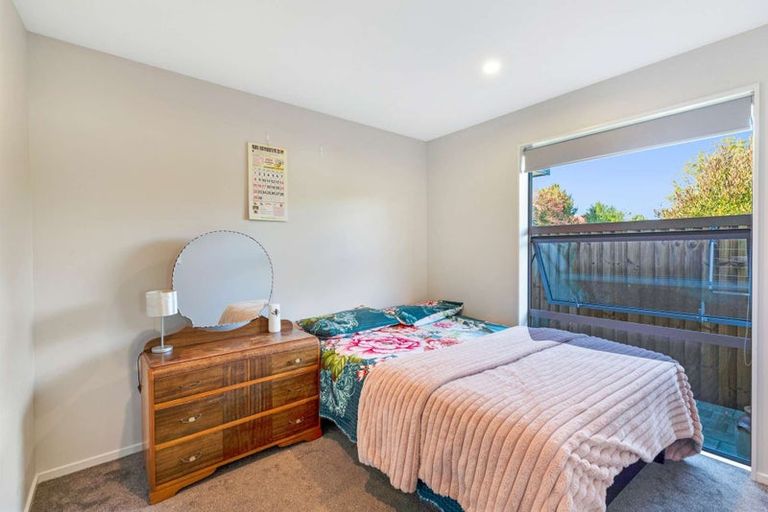 Photo of property in 8/3 Nyoli Street, Northcote, Christchurch, 8052