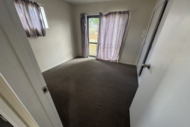 Photo of property in 26 Nile Road, Kelston, Auckland, 0602