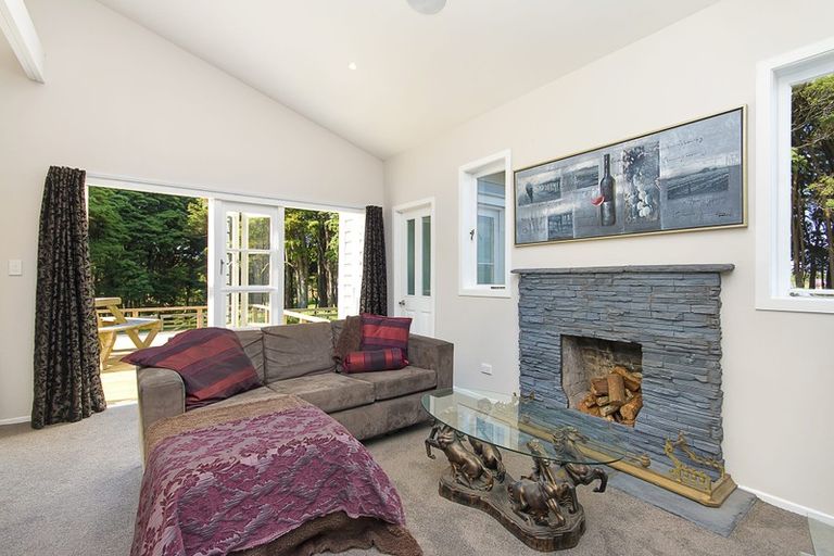 Photo of property in 921 Horseshoe Bush Road, Waitoki, Kaukapakapa, 0871