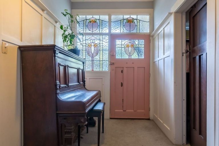 Photo of property in 6 Ainslee Place, North East Valley, Dunedin, 9010