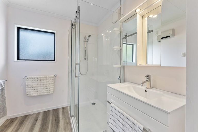 Photo of property in 76 Grace Street, Sanson, 4817