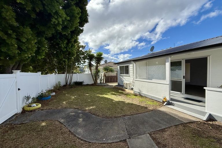 Photo of property in 45 Lynn Road, Bayview, Auckland, 0629