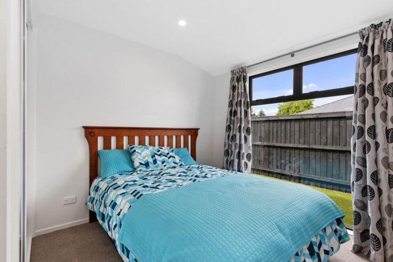 Photo of property in 28 Wineberry Avenue, Amberley, 7410