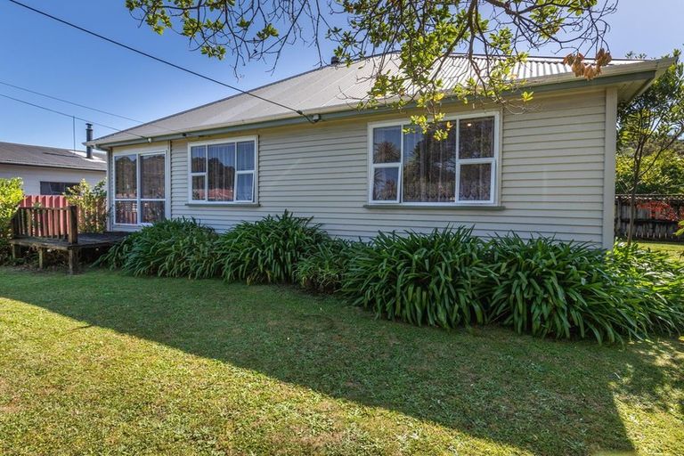 Photo of property in 103 Marsden Road, Greymouth, 7805