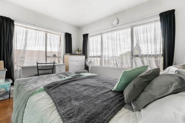 Photo of property in 71 Browns Road, Manurewa, Auckland, 2102