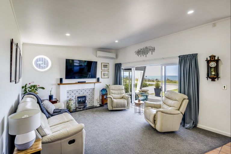 Photo of property in 186 Whirinaki Road, Eskdale, Napier, 4182