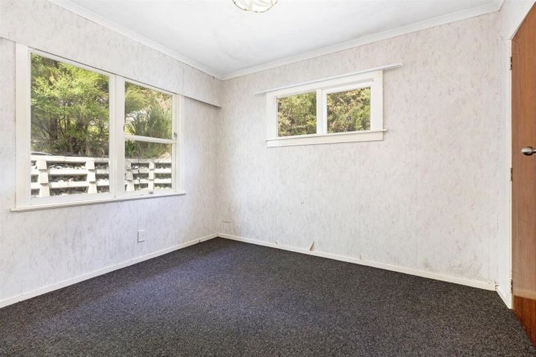 Photo of property in 17 Puriri Street, Wainuiomata, Lower Hutt, 5014