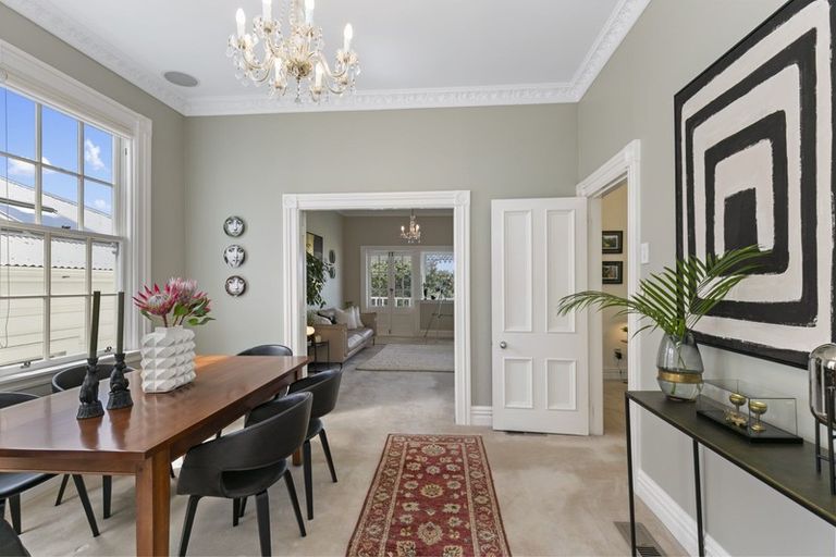 Photo of property in 26 Talavera Terrace, Kelburn, Wellington, 6012