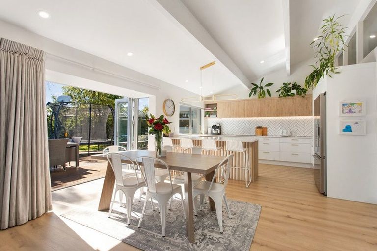 Photo of property in 272 Halswell Junction Road, Halswell, Christchurch, 8025