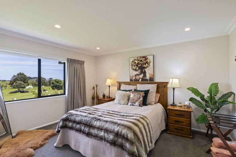 Photo of property in 1179 Devon Road, Bell Block, New Plymouth, 4373