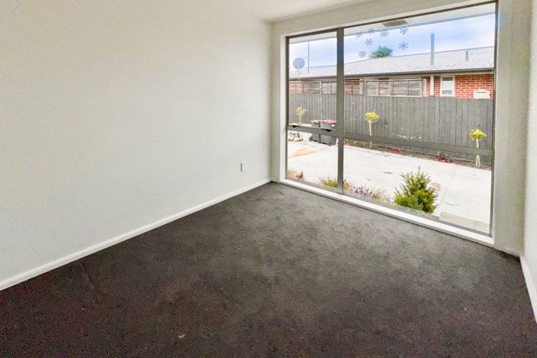 Photo of property in 5 Oldwood Street, Bishopdale, Christchurch, 8053