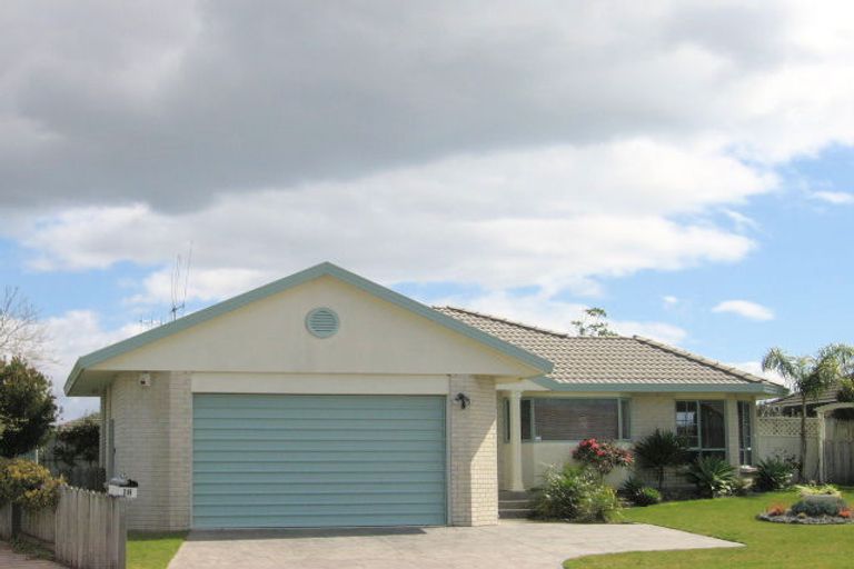 Photo of property in 18 Abelia Avenue, Mount Maunganui, 3116