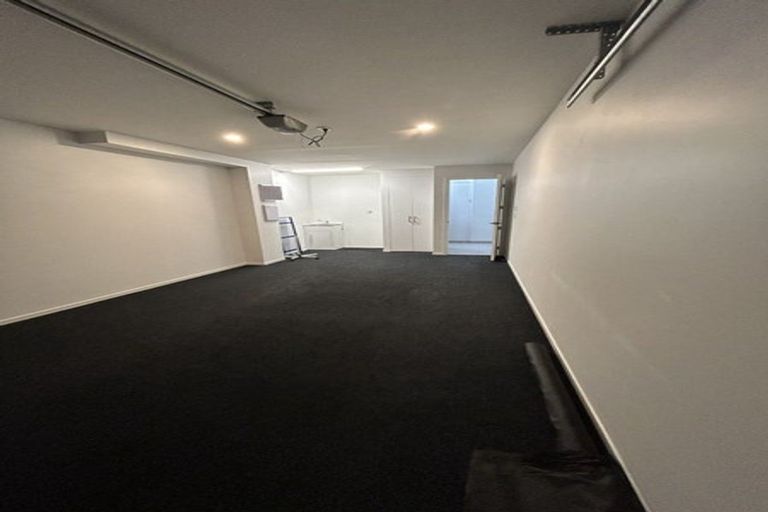 Photo of property in 40d Reeves Road, Pakuranga, Auckland, 2010