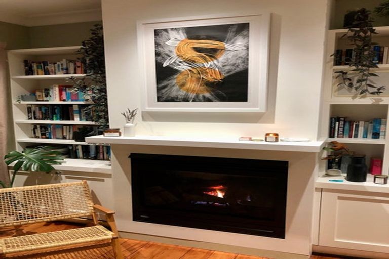 Photo of property in 48 Maida Vale Road, Roseneath, Wellington, 6011