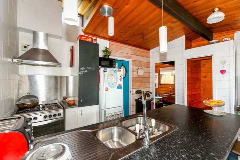 Photo of property in 12b Wheeler Place, Upper Vogeltown, New Plymouth, 4310