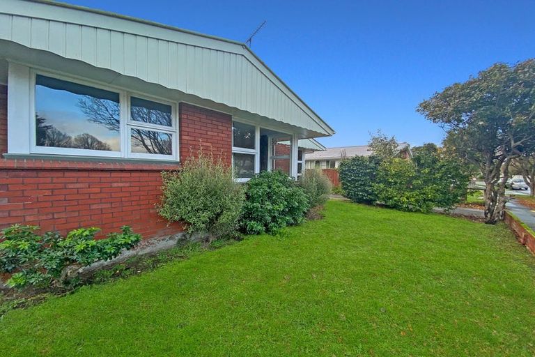 Photo of property in 16a Newbridge Place, Ilam, Christchurch, 8041