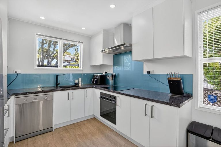 Photo of property in 85 Kia Ora Road, Beach Haven, Auckland, 0626