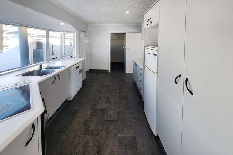 Photo of property in 147 Westminster Avenue, Tamatea, Napier, 4112