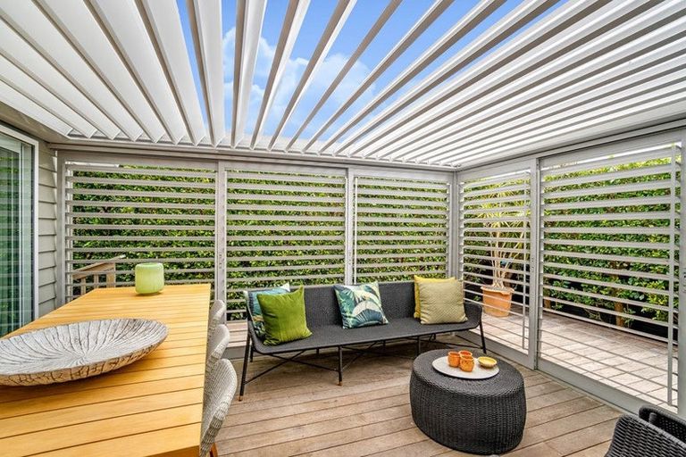 Photo of property in 48a Amorino Drive, Red Beach, 0932