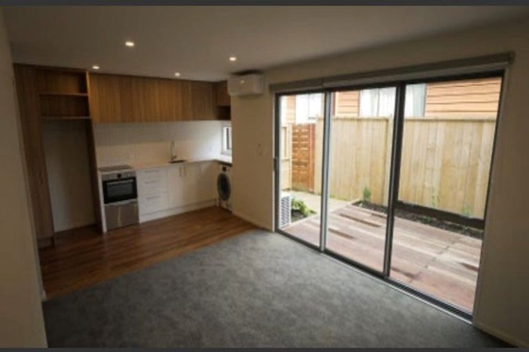 Photo of property in 3/43 Churton Crescent, Taita, Lower Hutt, 5011