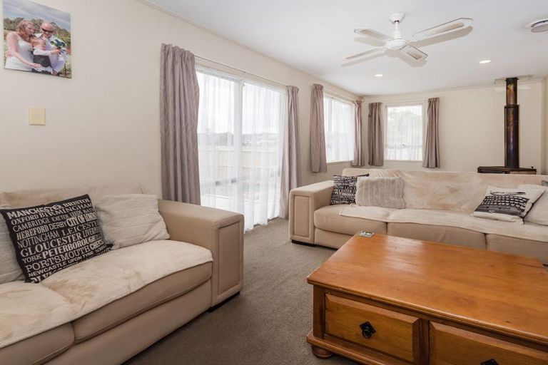 Photo of property in 55 Boundary Road, Opaheke, Papakura, 2113
