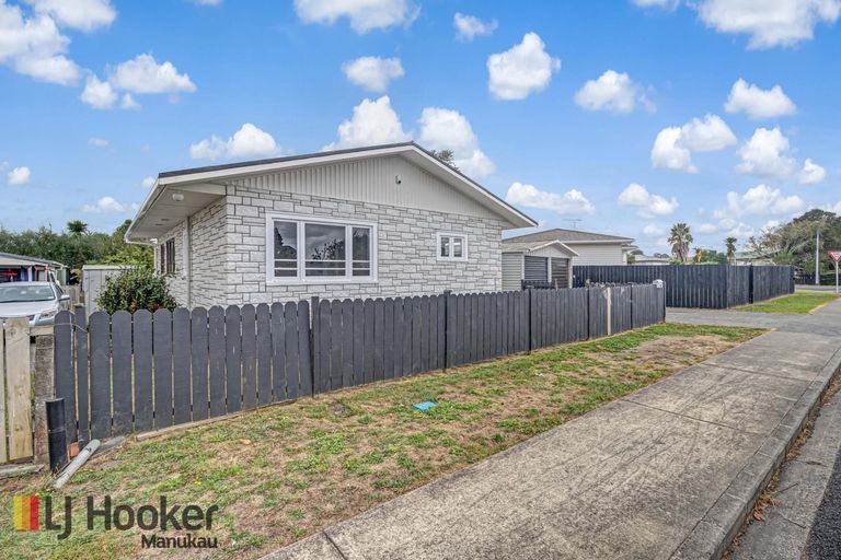 Photo of property in 1a Cooper Place, Papakura, 2110