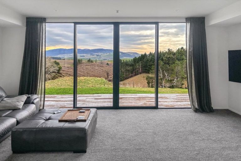 Photo of property in 389 Mount Harris Road, Ikawai, Waimate, 7977