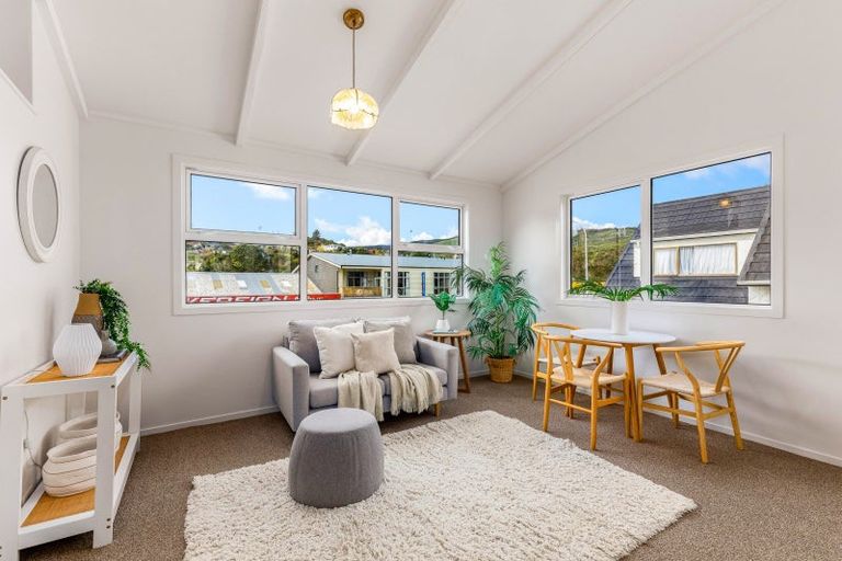 Photo of property in 7/29 Main Road, Tawa, Wellington, 5028
