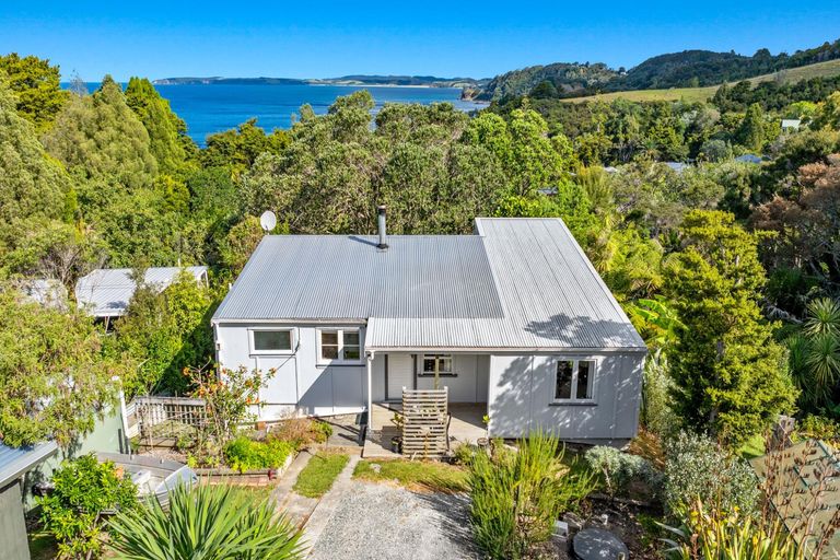 Photo of property in 83 Leigh Road, Leigh, Warkworth, 0985